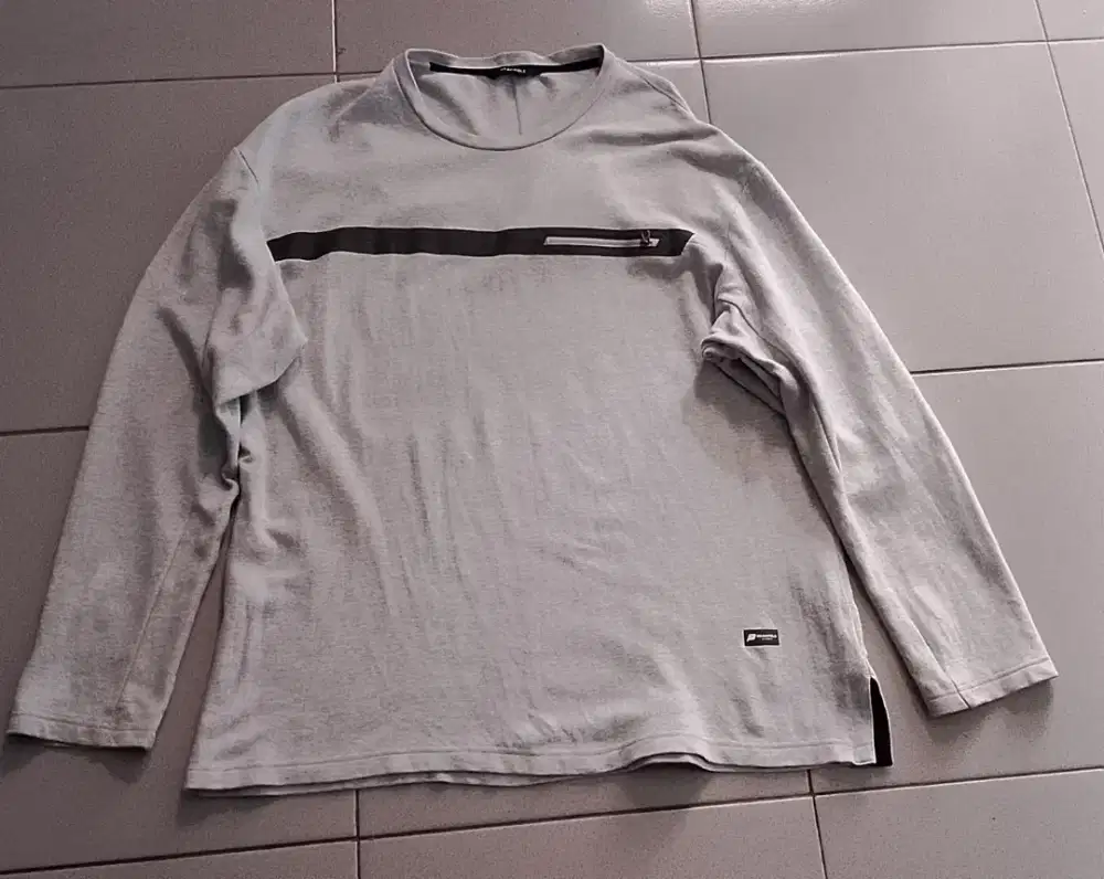 Baju lengan panjang