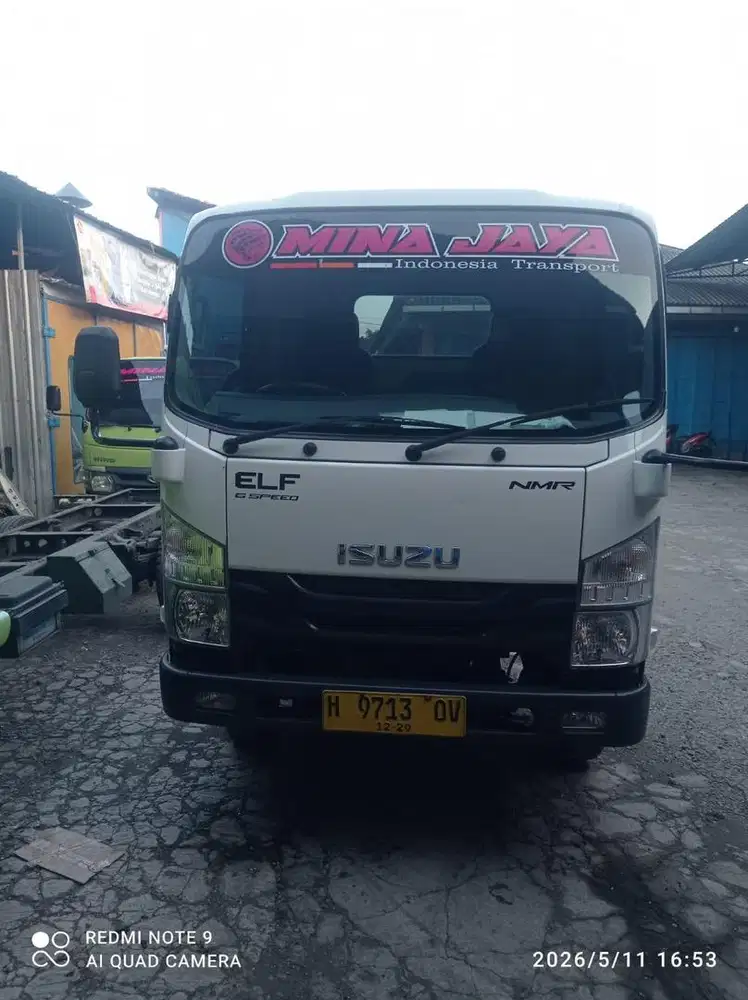 Isuzu Elf NMR HD 5.8 ( tanpa bak)