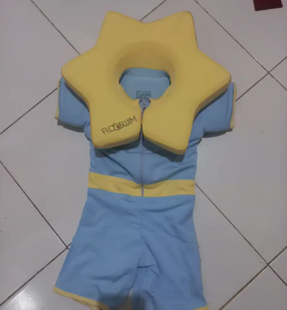 Dijual Baju Renang Apung merk CuddleMe FloSwim size 3-5 tahun