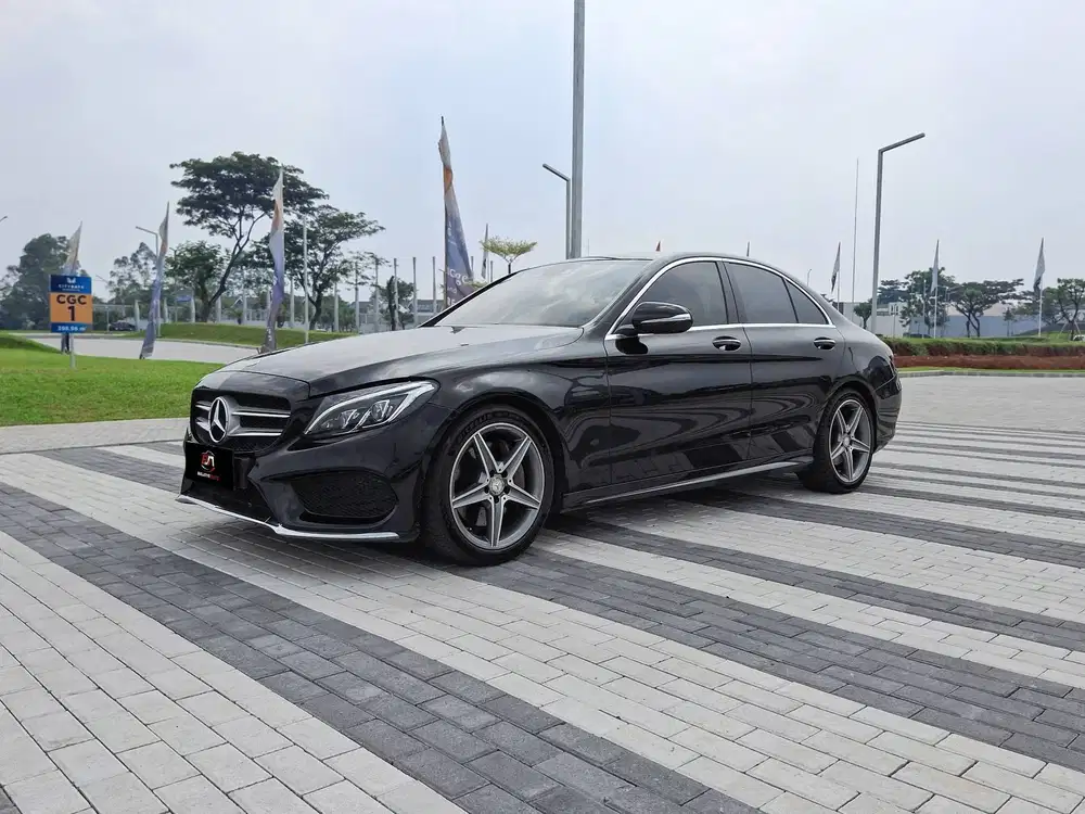 2016 MERCEDES BENZ C250 AMG FULL SPEC 2015 LOW ODO PANORAMIC ANTIK