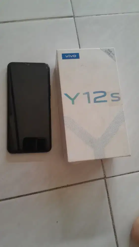 handphone bekas Y12S dibutuhkan cepat/segera