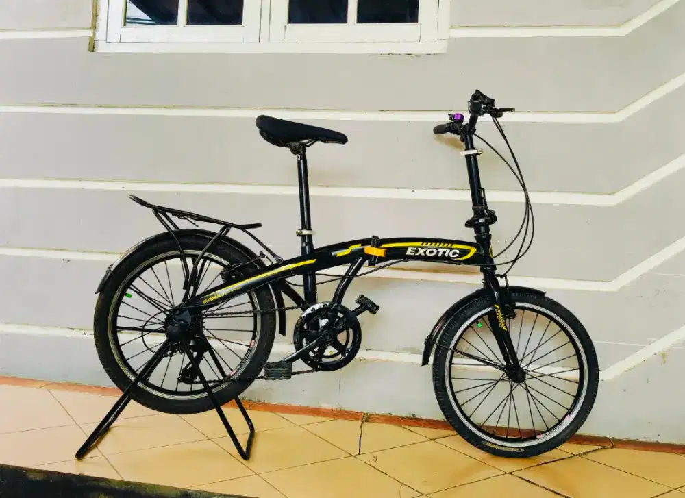 Sepeda lipat merek exotic uk'20 hrg 450rb net