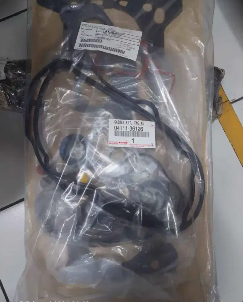 Paking Set Alpjard Vellfire AGH30,Camry ASV50,ASV70,2AR (04111-36126)