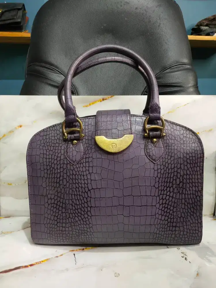Vintage Top Handle Bag AIGNER MUNICH Croco Motif Genuine Leather ORI