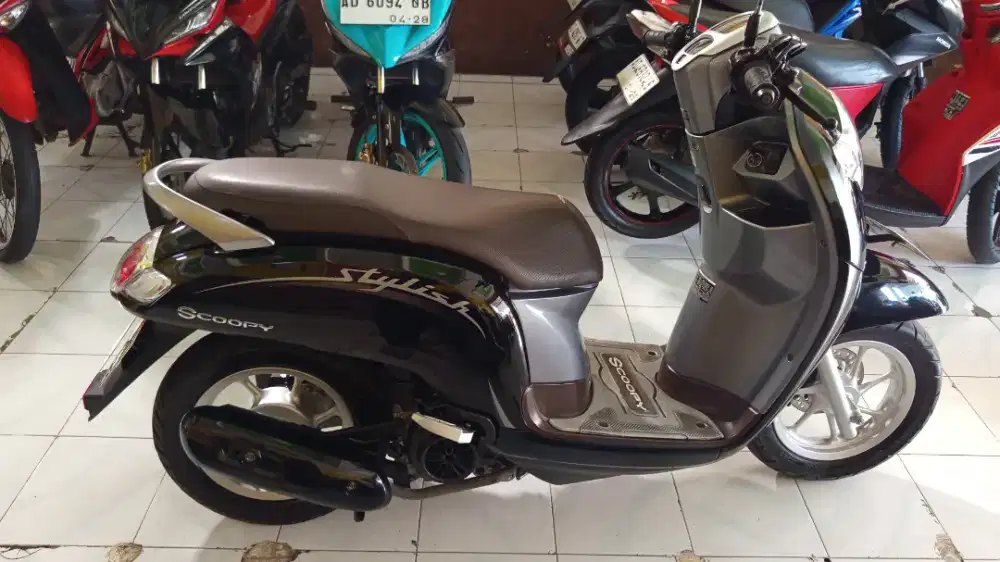 SCOOPY NEW 2019 SOLO
