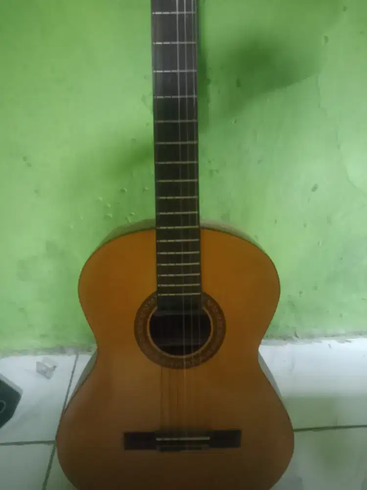 Alatmusik Gitar