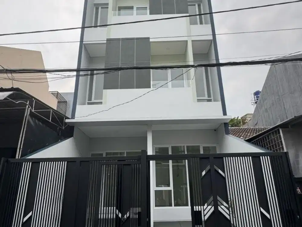 Murah !! DIJUAL RUMAH BRAND NEW DI KELAPA GADING 3 LANTAI AUTOMATIC GATE