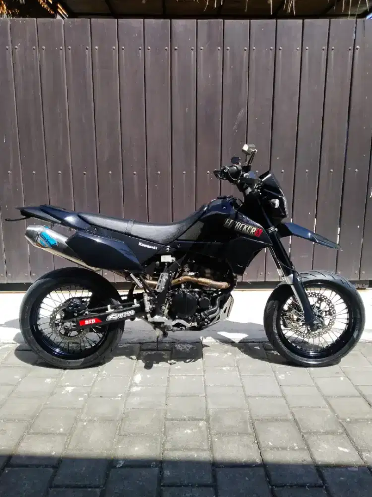 D treaker 250 CC  thn 2022 cash. Bali dharma motor