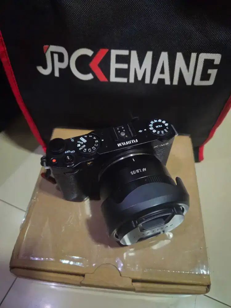 Fujifilm X-M5 body only