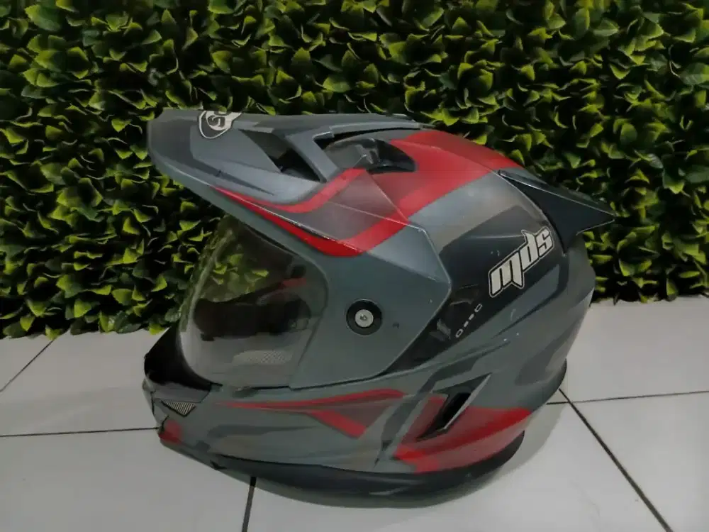 Helm MDS masih mulus