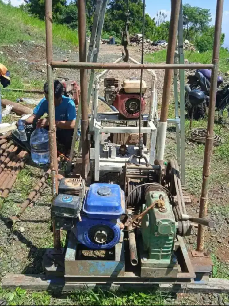 Dijual 1 set mesin sumur bor lengkap tinggal pakai