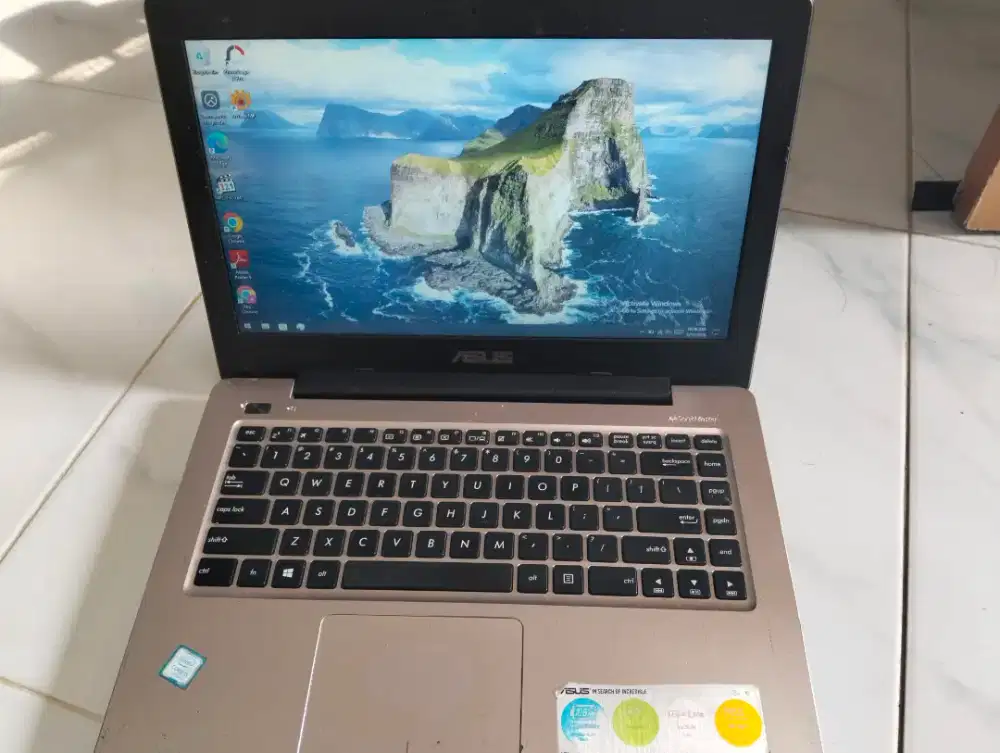 Laptop Asus Core i5