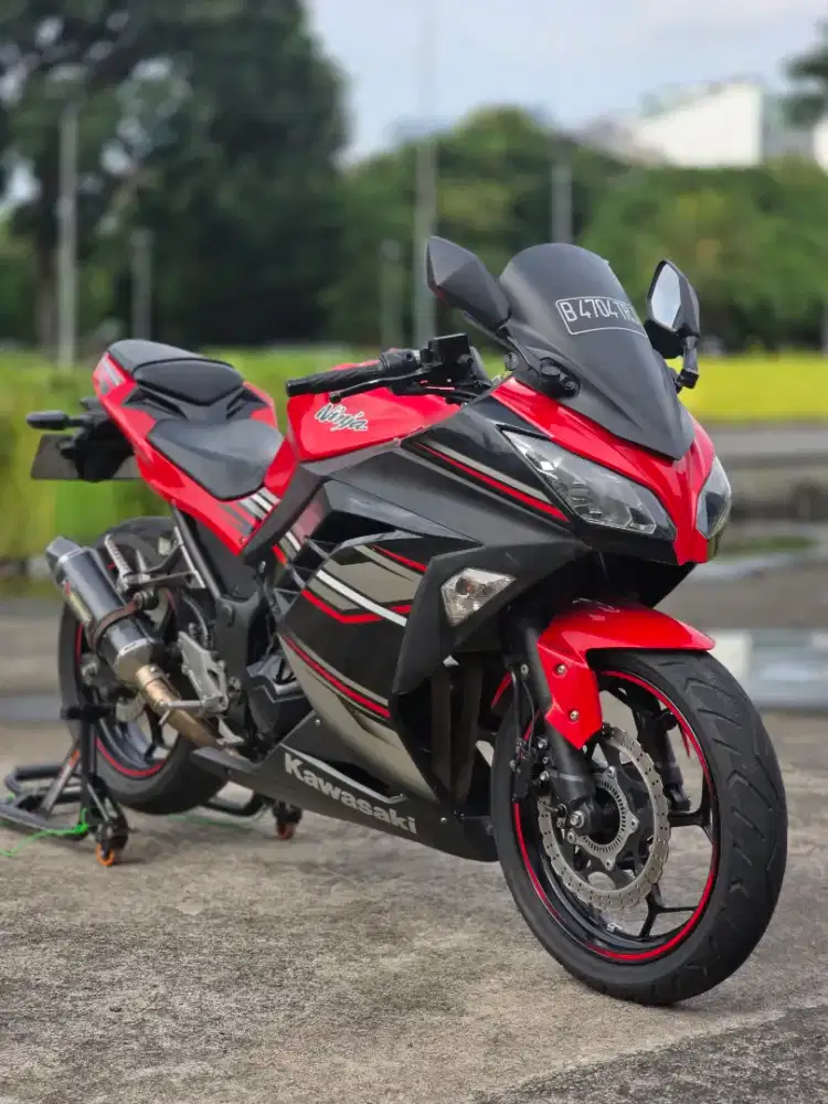 Kawasaki Ninja 250 FI ABS Merah