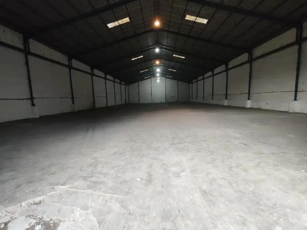 Disewa Gudang Bagus dan Lokasi Strategis di Romo Kalisari, Sby