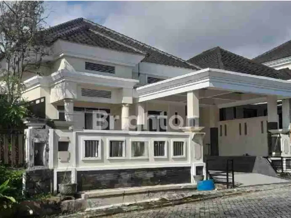 DIJUAL RUMAH SIAP HUNI LOKASI SEPINGGAN PRATAMA DAERAH AMAN NYAMAN HARGA NEGO