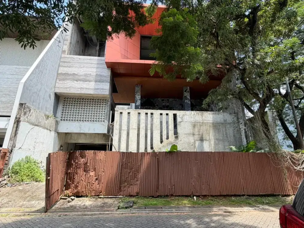 DIJUAL RUMAH LUXURY EBONY GOLF PIK