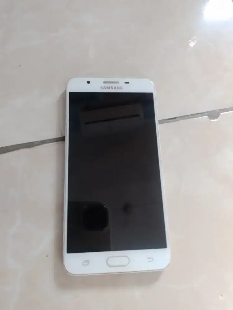 D jual hp merk samsung J7