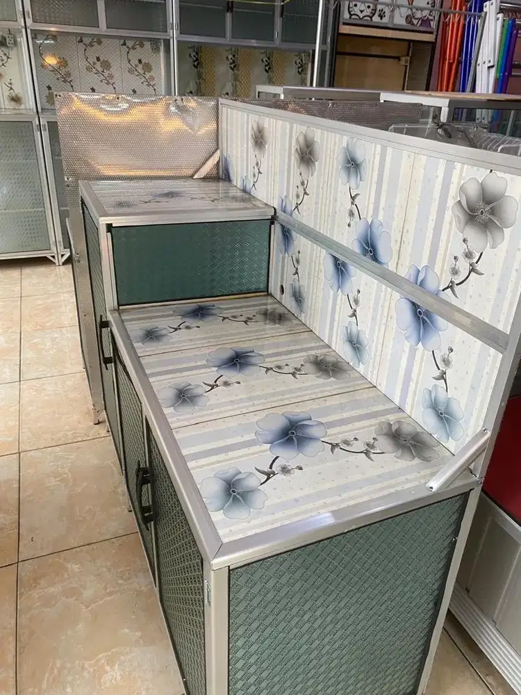 Rak lemari meja kompor alumunium 3 pintu