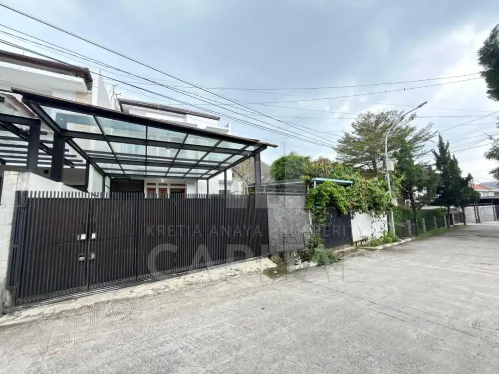 HARGA BERSAHABAT RUMAH CANTIK DI AREA SETRASARI BANDUNG UTARA AKSES DEKAT TOL PASTEUR
