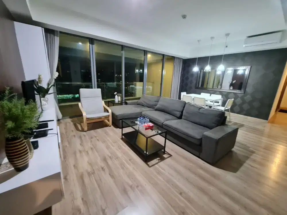 Disewakan Apartemen St. Moritz New Ambassador 3BR Siap Huni
