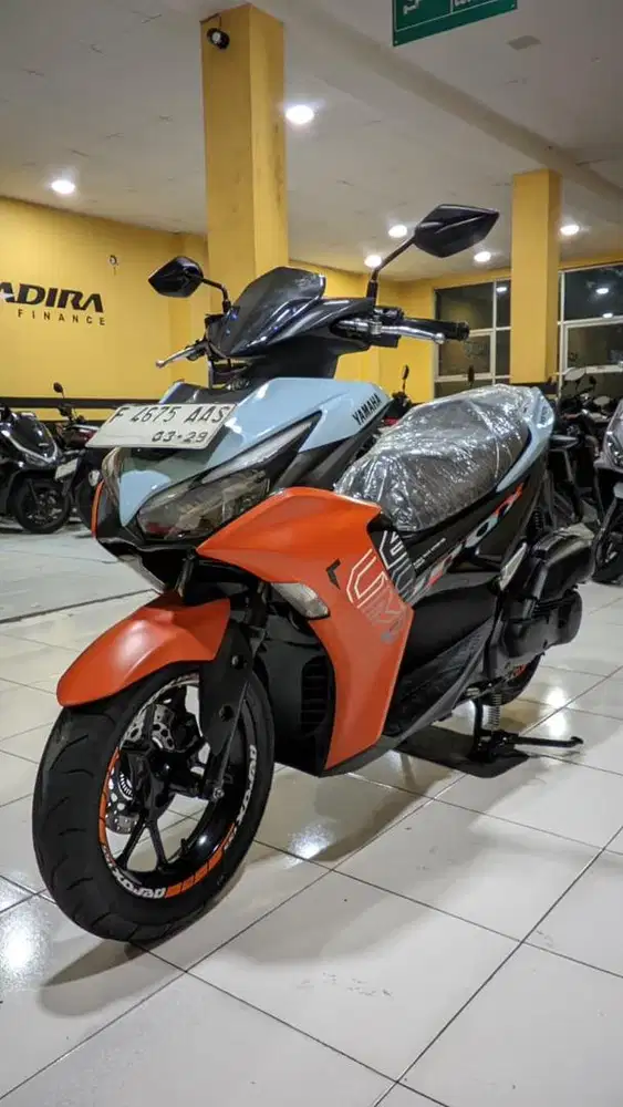 Yamaha Aerox 155 conected  2023