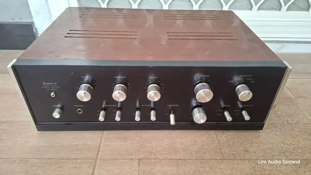 Sansui au 555a izumi japan