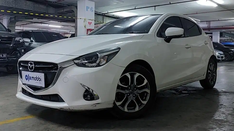 DP MURAH Mazda 2 1.5 GT Bensin-AT 2017 Putih CTOQB