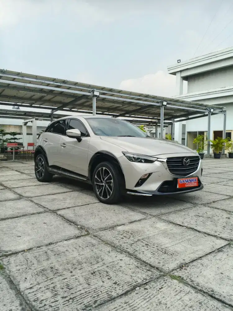 Mazda CX-3 Skyactiv 1.5 Touring Ceramic Silver 2024