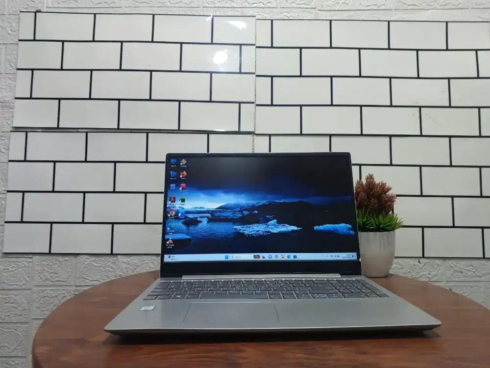 Jual laptop seconds Lenovo