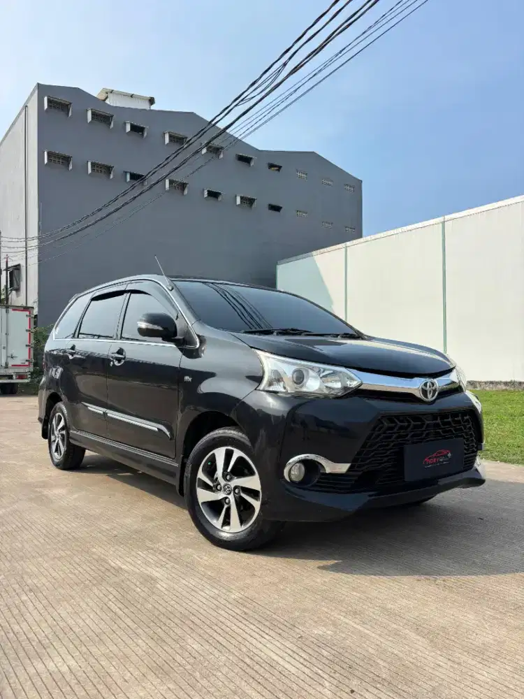 Toyota Avanza Veloz 1.5 matic 2018 bekas murah