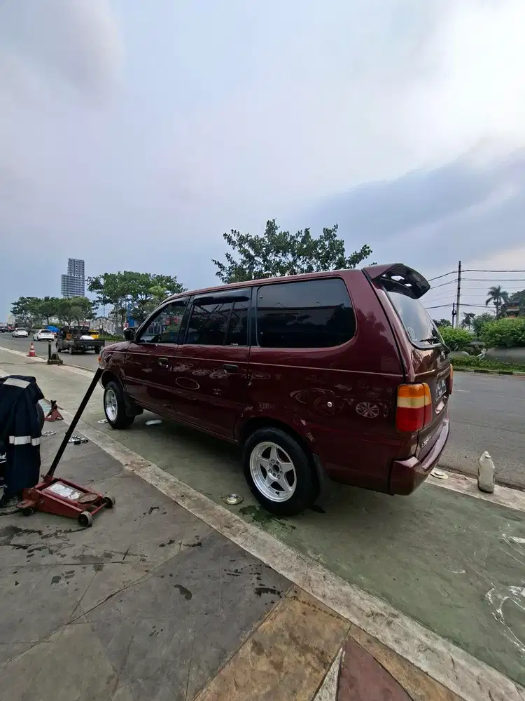 Toyota Kijang 1997 Bensin