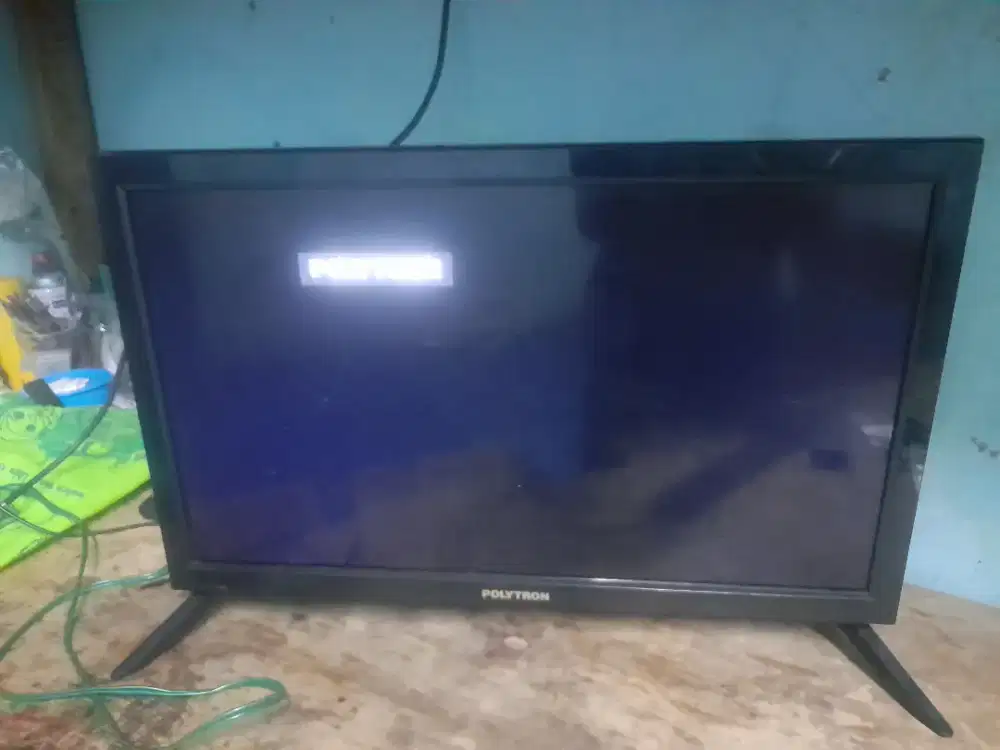 Tv led polytron 24 in siaran Analog