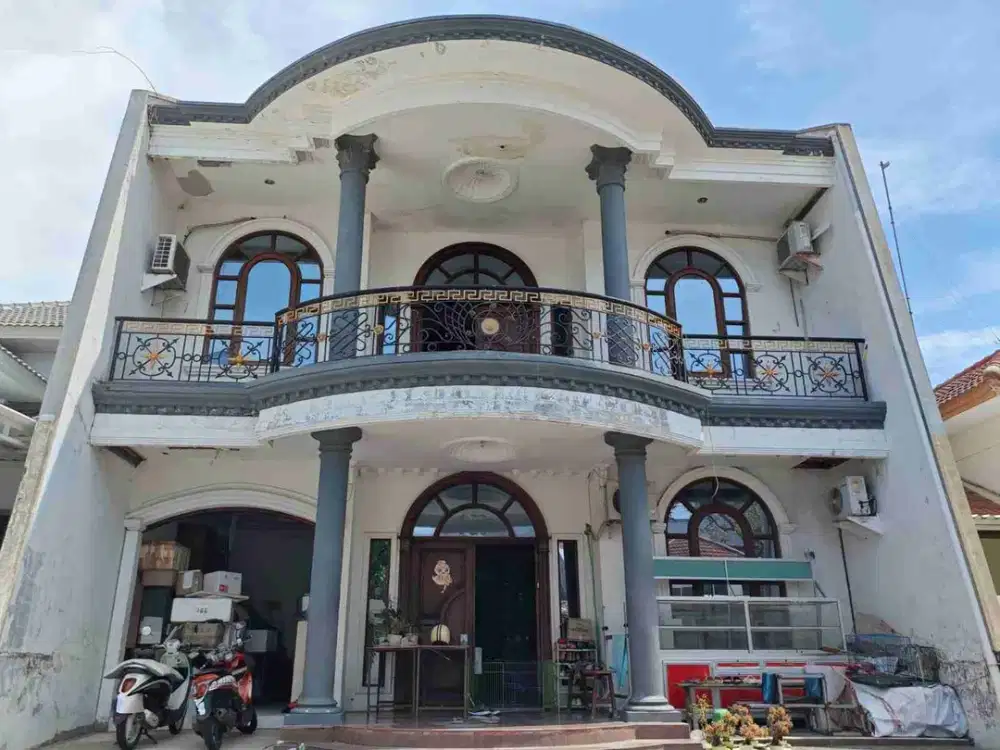 Rumah Dijual Murah di Villa Taman Telaga Citraland Utama Surabaya
