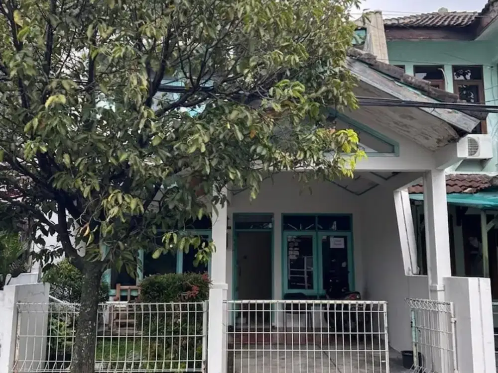 MURAH ! TURUN HARGA RUMAH STRATEGIS DENGAN LINGKUNGAN NYAMAN DAN TENANG DI KAWALUYAAN BANDUNG