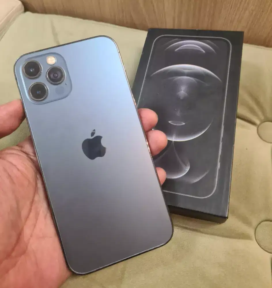 Iphone 12 PRO 256gb fullset garansi inter