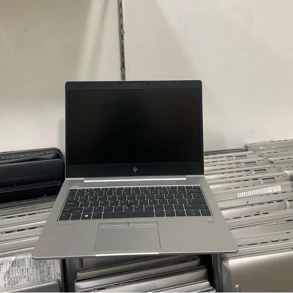 laptop hp elitebook 735 G6 amd ryzen 7 pro series 3700u DL-VN