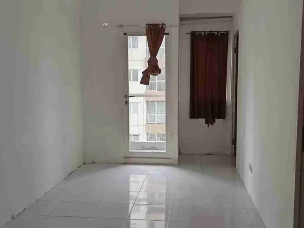 Disewakan apartemen puncak Dharmahusada murah kosongan