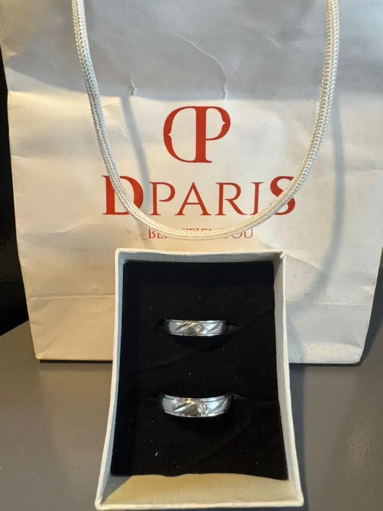 Cincin kawin titanium