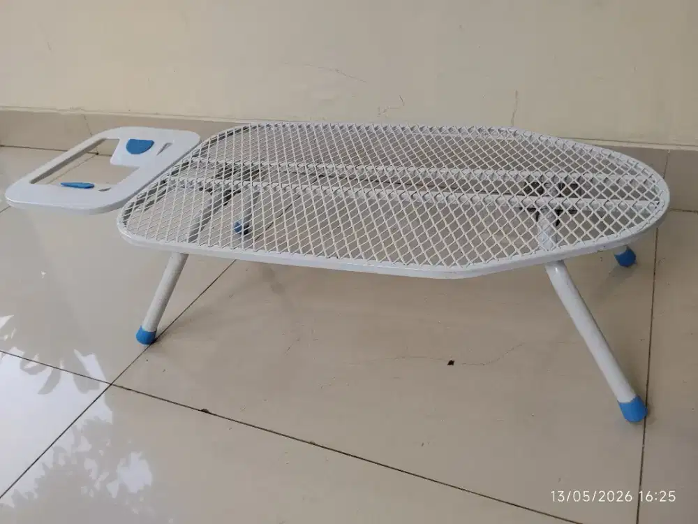 Meja setrika minimalis informa