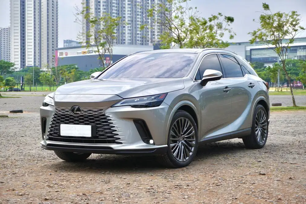 Lexus RX350h Hybrid Facelift Luxury A25A-FXS 2023 Sonic Silver Low DP