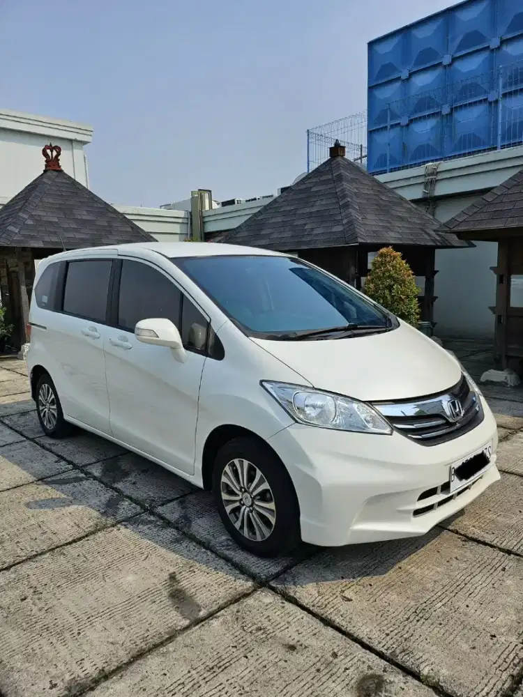 Honda Freed 1.5 E PSD 2012 Low KM 110RB
