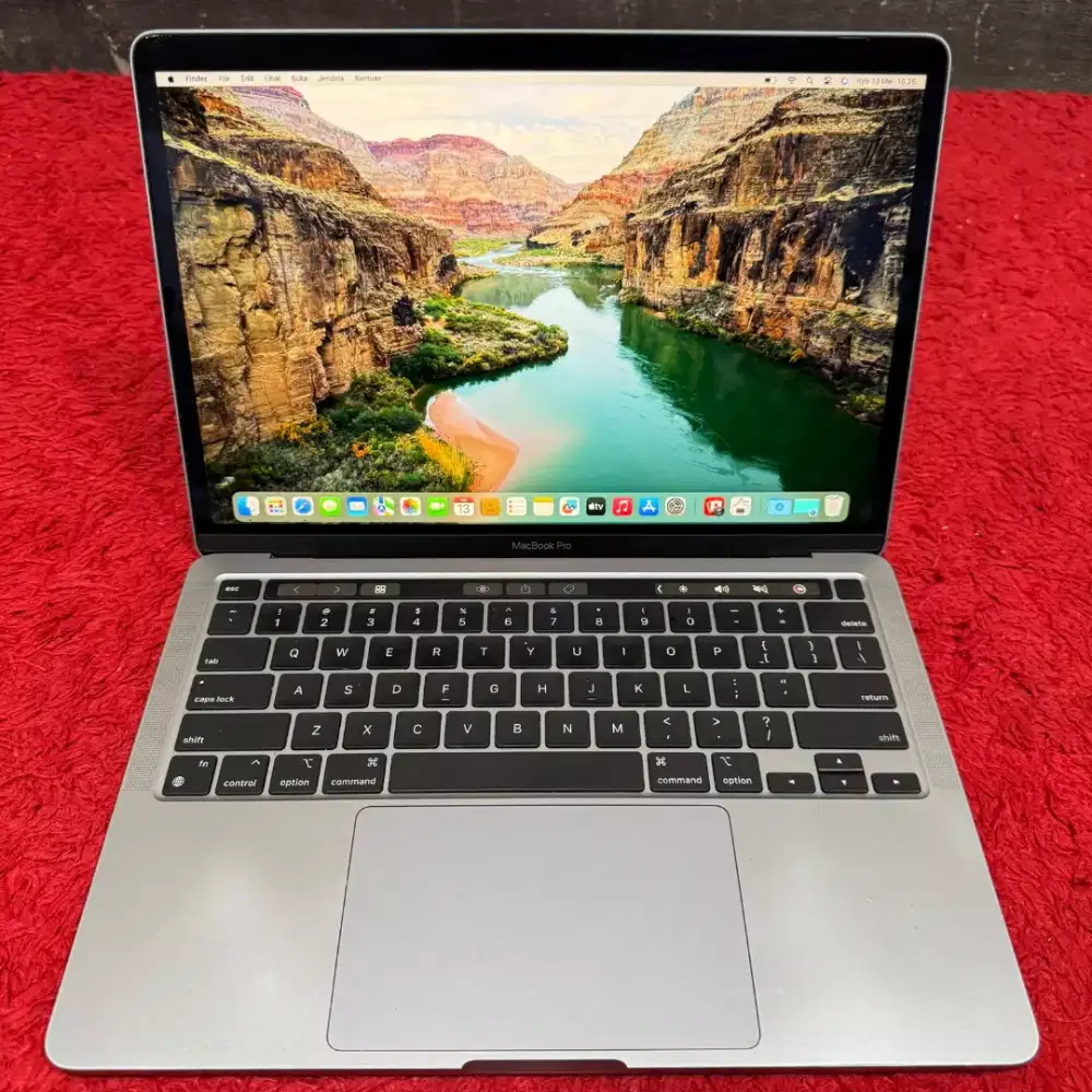 Macbook pro m1 2020 ram 8gb ssd 256gb siap pakai bisa cod