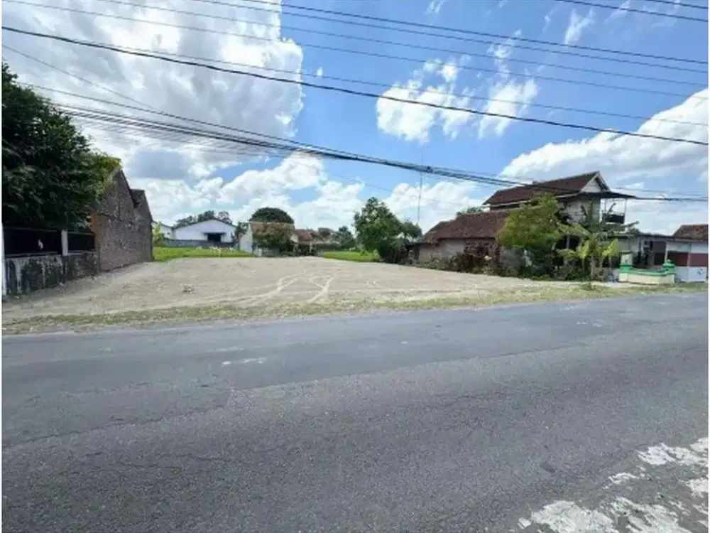 Tanah Jogja Dijual di Jl. Raya Berbah-Kalasan Dekat Bandara Adisucipto