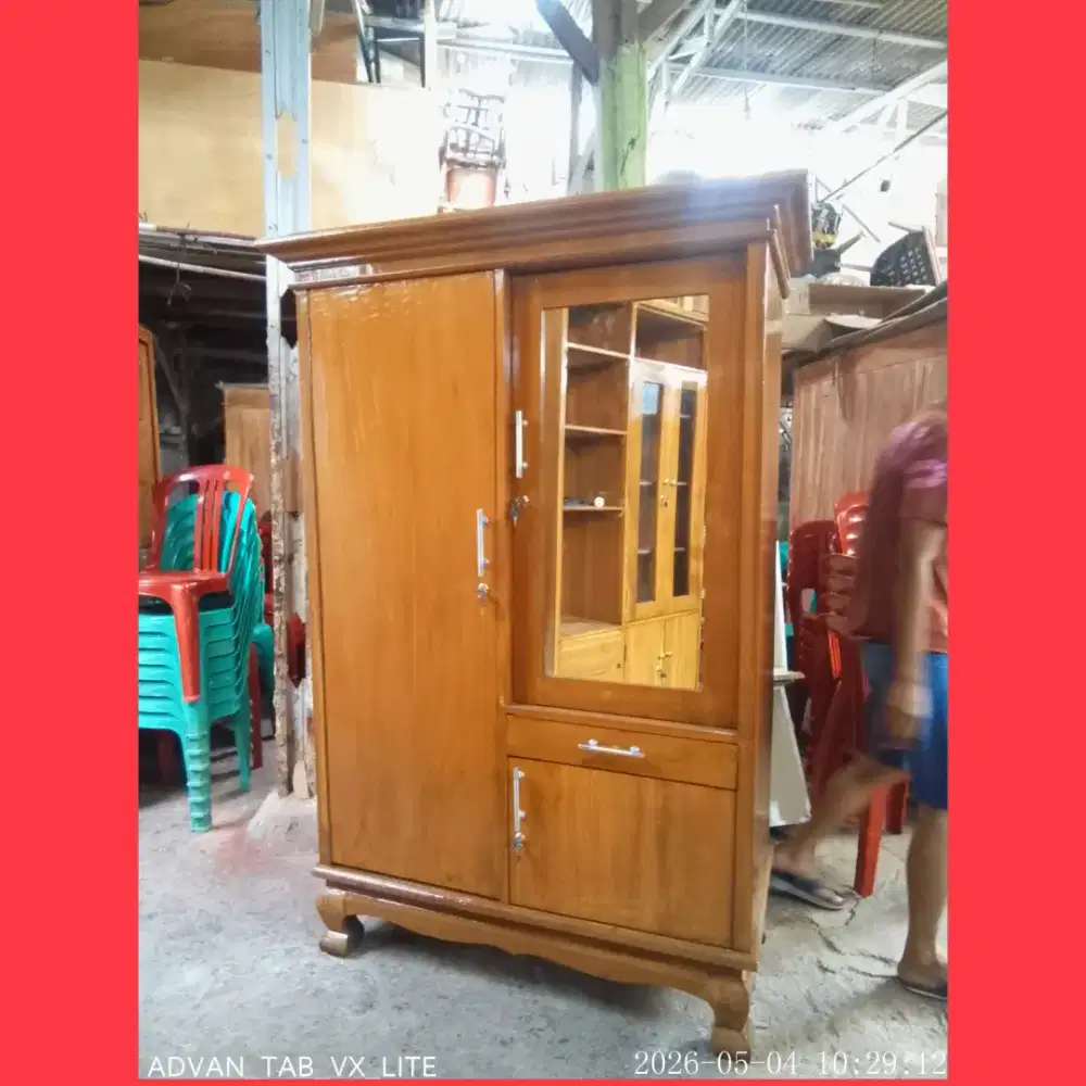 Lemari pakaian 2 pintu swing kayu jati asli