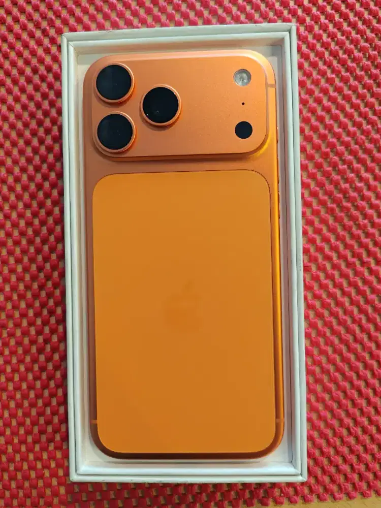 iPhone 17 promax 256gb orange
