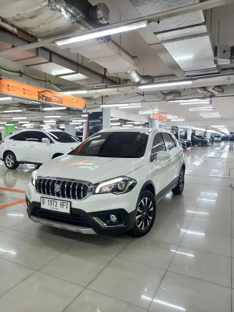 Suzuki SX4 S-cross 1.5 Matik 2022
