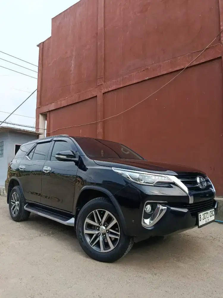 Toyota Fortuner VRZ 2016 4x2 Diesel A/T