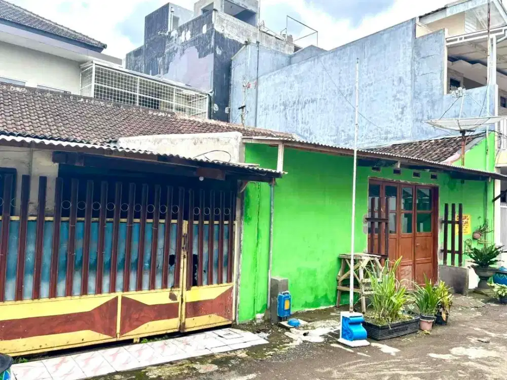 Rumah Banguna Lama Lokasi Komersiil Bunga Cengkeh Suhat