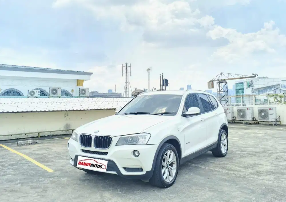 BMW X3 Panoramic bensin Tahun 2013 Automatic Putih Metalik