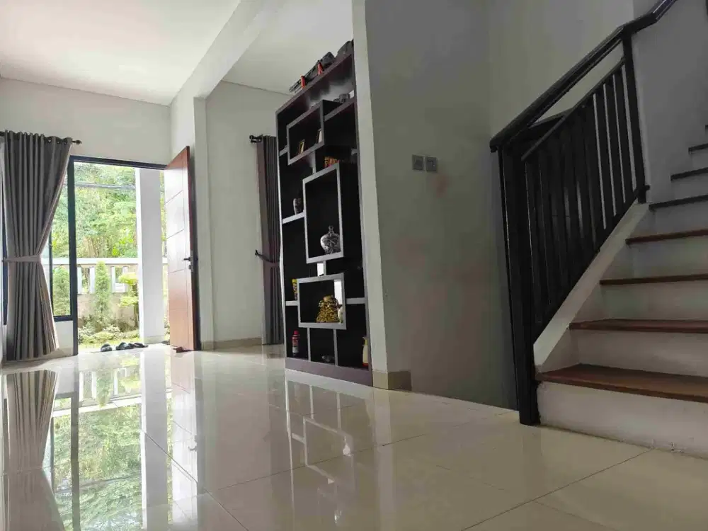Dijual Rumah Meruya 10x25 Siap Huni